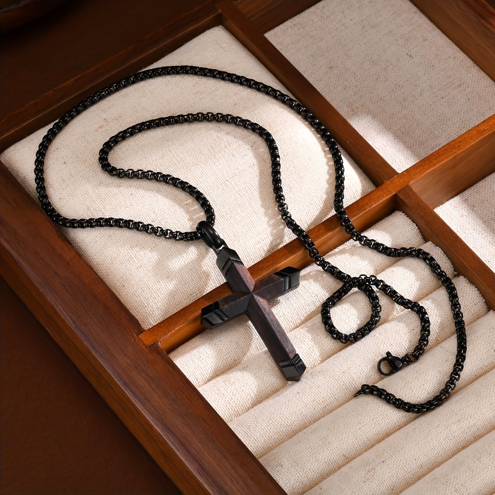 Colar Imago – Aço 316L e Madeira Nobre - Catholité